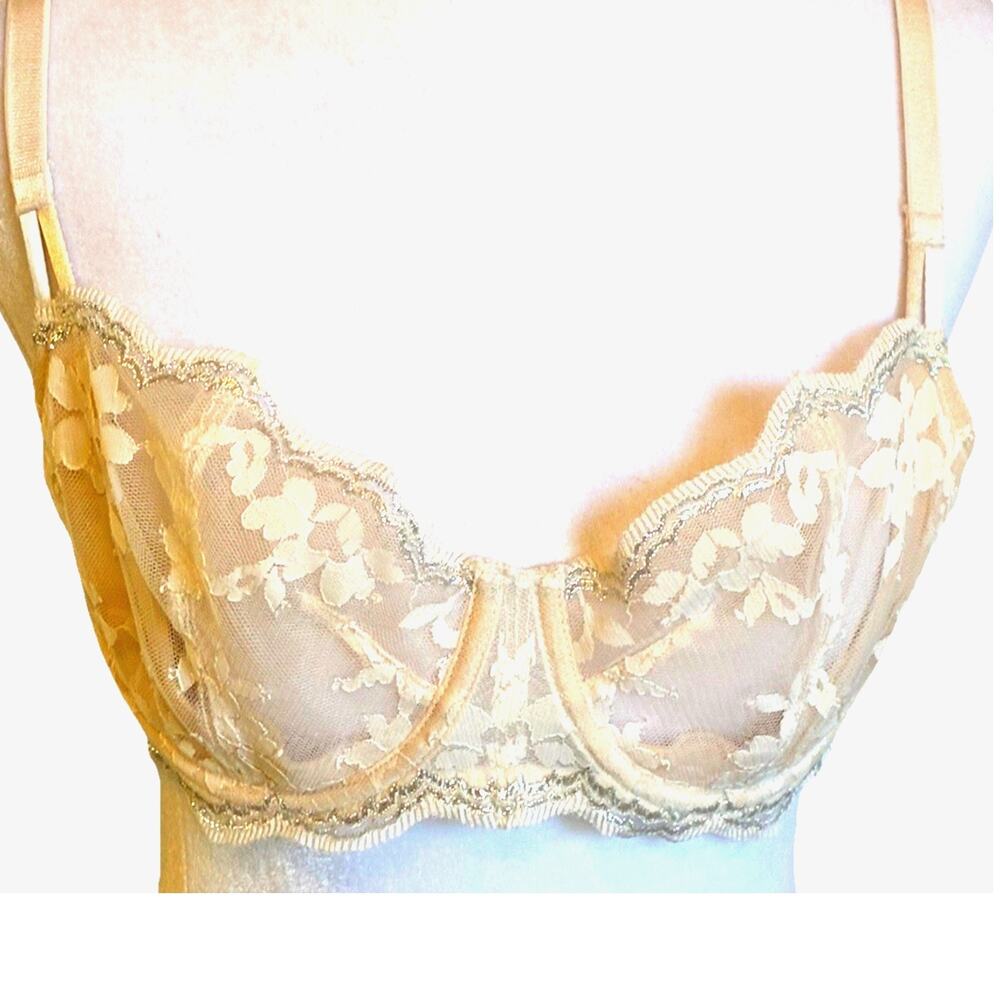 Y2K Victoria Secret Sexy Lace Bra 36C Dream Angels Fairy Croquette Romantic 90s